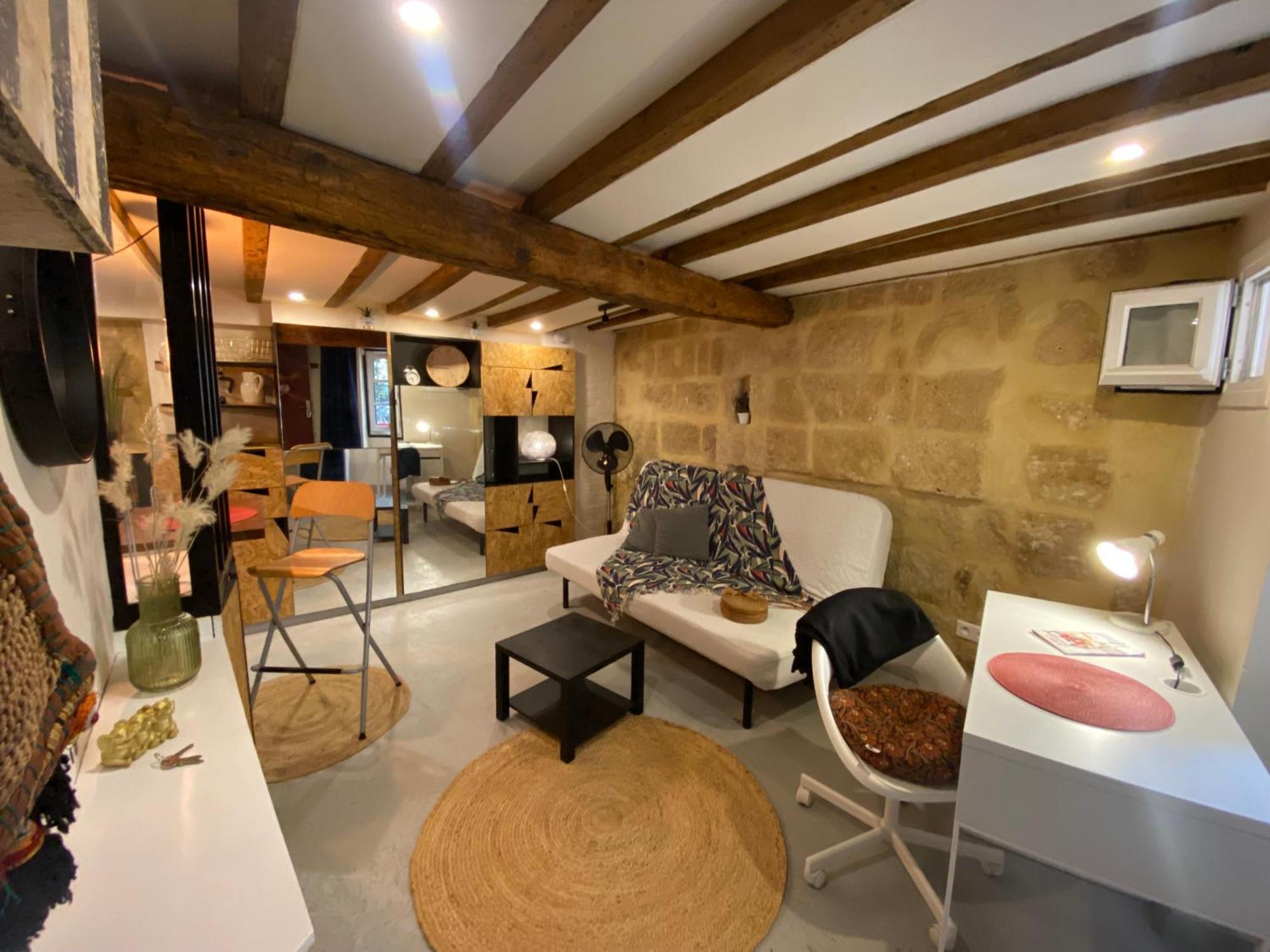 Charmant Studio Ecusson Centre Historique Apartment Montpellier Luaran gambar